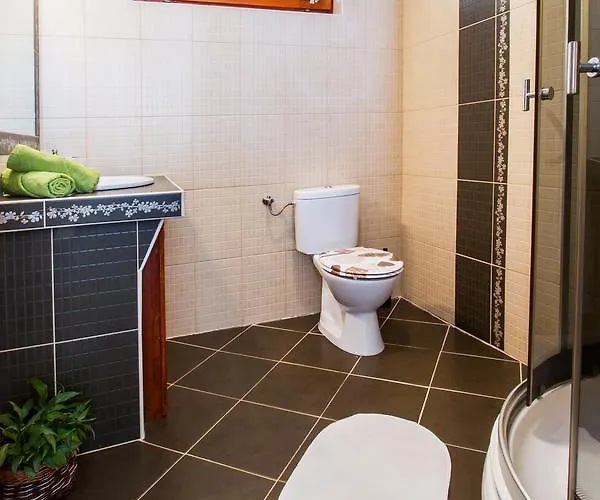 Elmenykoezpont Apartamento *