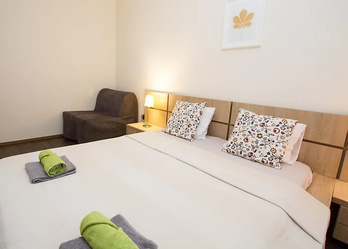 Apartment Elmenykoezpont Velence