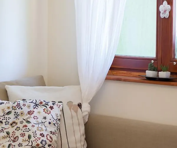 Apartment Elmenykoezpont Velence